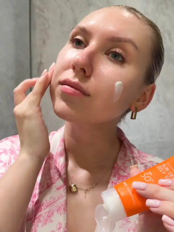 Innoaesthetics Sun Defense Oily Skin SPF 50+